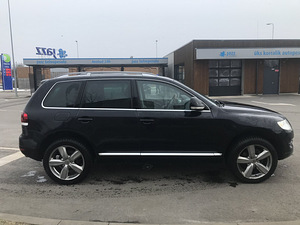 Volkswagen Touareg 3.0 155kw (2 foto / 11)