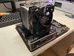 Gigabyte z370 gaming3 (3 foto / 4)