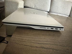 Dell G5 SE (8 foto / 9)