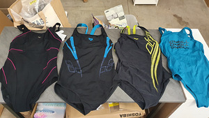 Купальники: ARENA , SPEEDO,ADIDAS (1 фото из 8)