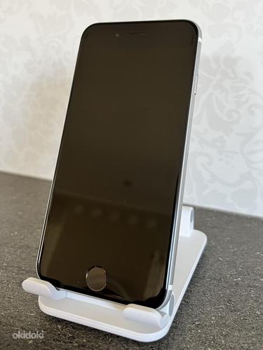 iPhone SE 2020, 128 ГБ (фото #4)