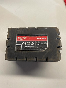 Milwaukee Battery M18 HB8 (1 foto / 2)