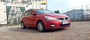 KIA Ceed 2009 CRDi 1.6 (Diesel, automat) (3 foto / 10)