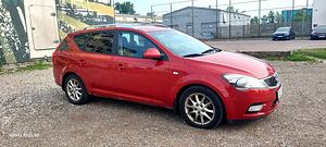 KIA Ceed 2009 CRDi 1.6 (Diesel, automat) (7 foto / 10)