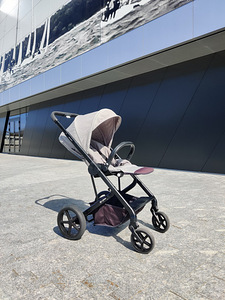 Коляска Cybex (2 фото из 6)