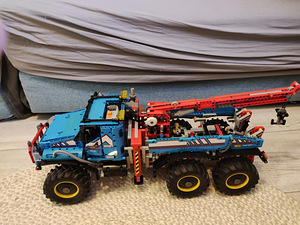 Lego technic kraana veoauto 42070 6x6 + details (1 foto / 5)