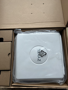 Устройства и приставки Elisa 4G (2 фото из 7)