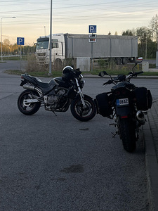 Honda Hornet CB600f (4 foto / 5)