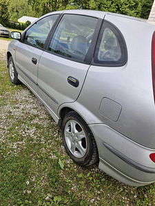 Nissan. ALMERA TINO. (2 foto / 4)