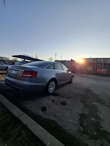 Auto igapäevases kasutuses, kapoti juures kauplemine (4 foto / 9)