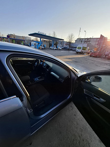 Auto igapäevases kasutuses, kapoti juures kauplemine (8 foto / 9)