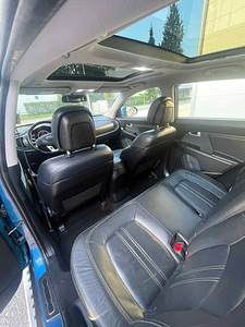 Kia sportage (5 foto / 8)