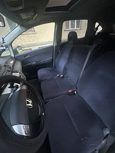 Honda fr-v (12 foto / 15)