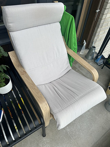 POÄNG tugitool ikea (1 foto / 4)