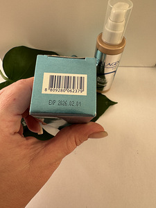Korea Collagen Moisture foundation Enough (3 foto / 3)