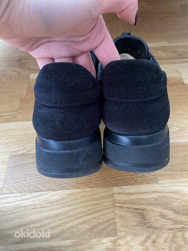 Женские замшевые чёрные кроссовки (40) (фото #4)