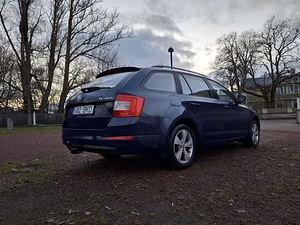 Škoda Octavia (2 фото из 6)
