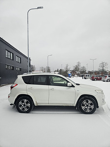 2013 Toyota RAV4 2.2 D-Cat 110 kW (5 foto / 10)