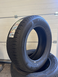 215/60R16 SUVEREHVID HANKOOK KINENERGY (2 foto / 3)
