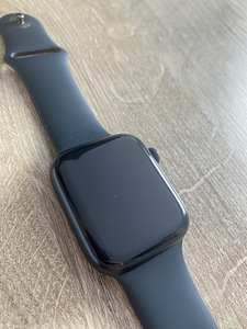 Apple Watch Series 7 45mm GPS (4 foto / 5)