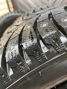 Talverehvid 205/55 r16 (4 foto / 5)