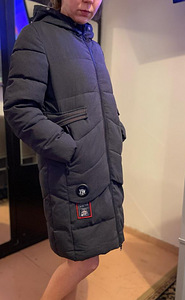 Куртка женская (2 фото из 2)