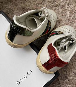 Gucci sneakers (3 foto / 3)
