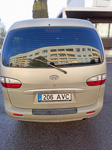 Hyundai H1 (7 foto / 7)