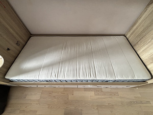 IKEA madrats (1 foto / 3)