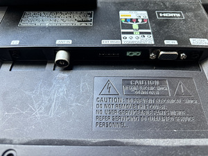 Samsung 23” (4 foto / 6)