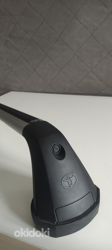 Originaalne pagasiruumi komplekt Toyota Avensis 2008-2018 ja