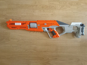 Винтовка Nerf (2 фото из 3)