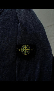 Stone Island sviiter (1 foto / 3)