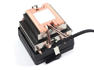 Кулер AMD Wraith Prism RGB cooler (3 фото из 3)