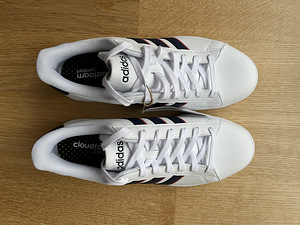 Meeste vabaajajalatsid Adidas Grand Court 2.0 (UUED) (4 foto / 6)
