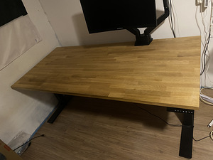 Reguleeritav laud ECO tammepuidust (4 foto / 7)