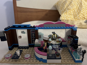Lego friends (2 foto / 3)