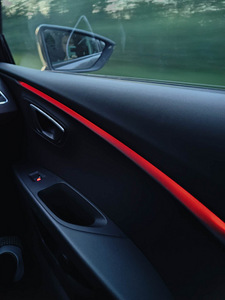 Seat Leon ST Fr (6 foto / 8)
