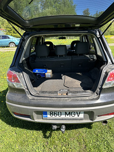 MITSUBISHI OUTLANDER (5 foto / 8)