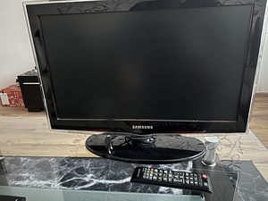 Samsung TV LE22D450G1W (1 foto / 4)