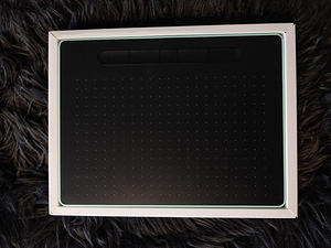 Graafikalaud Wacom Intuos M Bluetooth, pistaatsiaroheline (3 foto / 6)