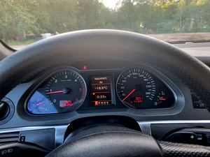 Audi A6 S-line 3.0 V6 165kW (13 foto / 15)