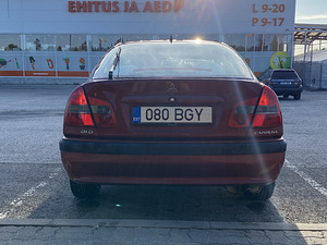 Mitsubishi Carisma Comfort (6 foto / 11)