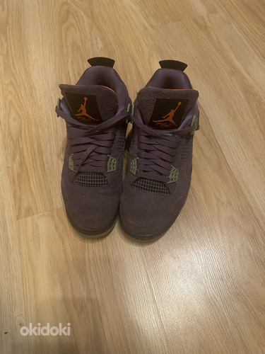 Jordan 4 purple