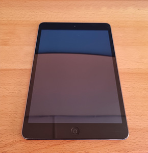 iPad Mini 2 32 ГБ WI-FI (2 фото из 4)