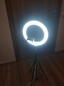 Rõngas USB LED lamp 30 cm + telefonihoidik (3 foto / 4)