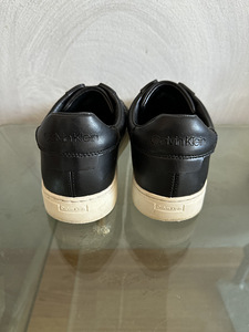 Calvin Klein tossud! (3 foto / 3)