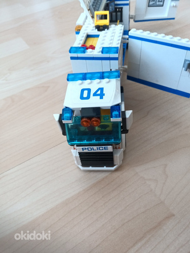 LEGO POLICE TRUCK (foto #2)