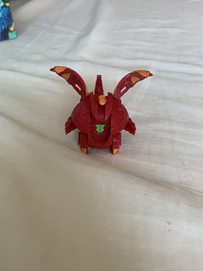 Bakugan drago (4 foto / 5)