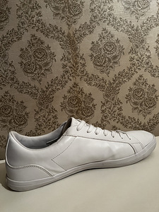 Кроссовки Lacoste (3 фото из 4)